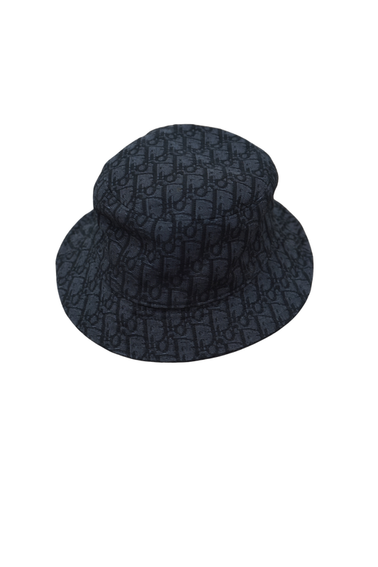 Dior monogram bucket hat - Xia Office
