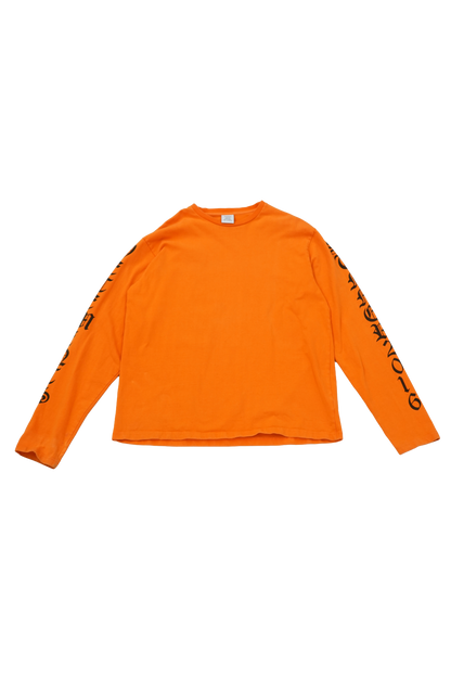 2016AH Vetements Gothic Logo Longsleeve